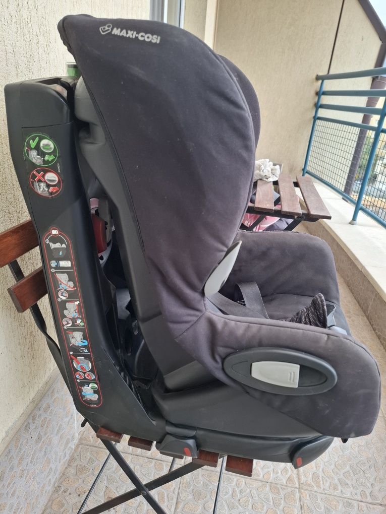 Детско столче за кола Maxi Cosi с isofix и завъртане