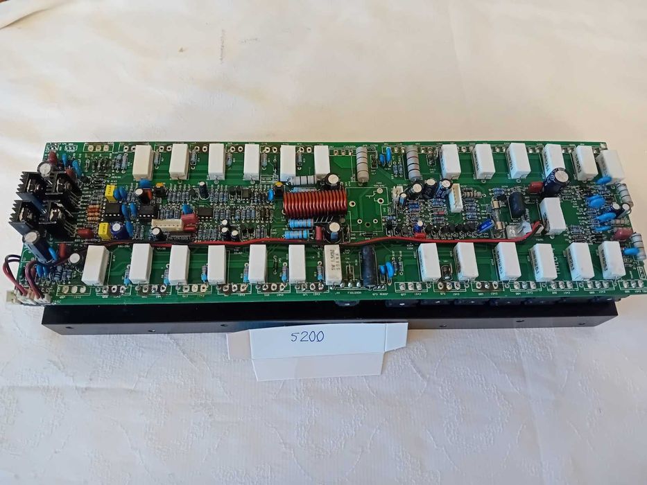 Putere  ZVENTA MA10 dimensiune rack 3U, 2 x 2000 W/4 ohmi (Dezmembrez)