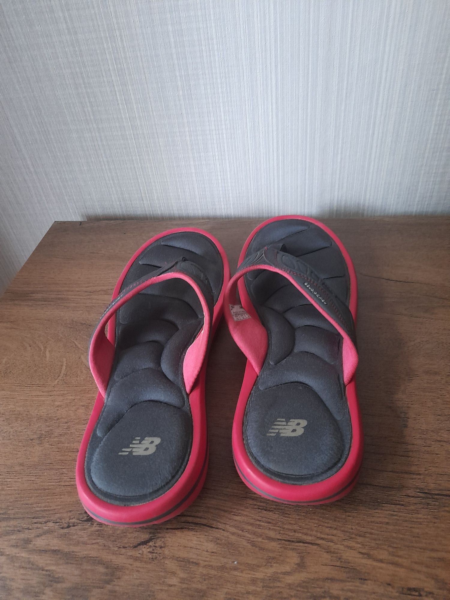 New balance дамски чехли 41 номер.