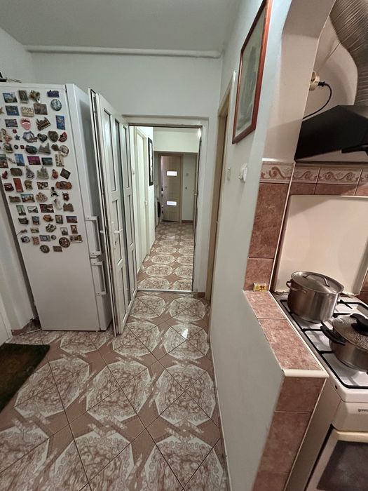 Apartament cu 3 camere in zona Diamant (Cutezantei)