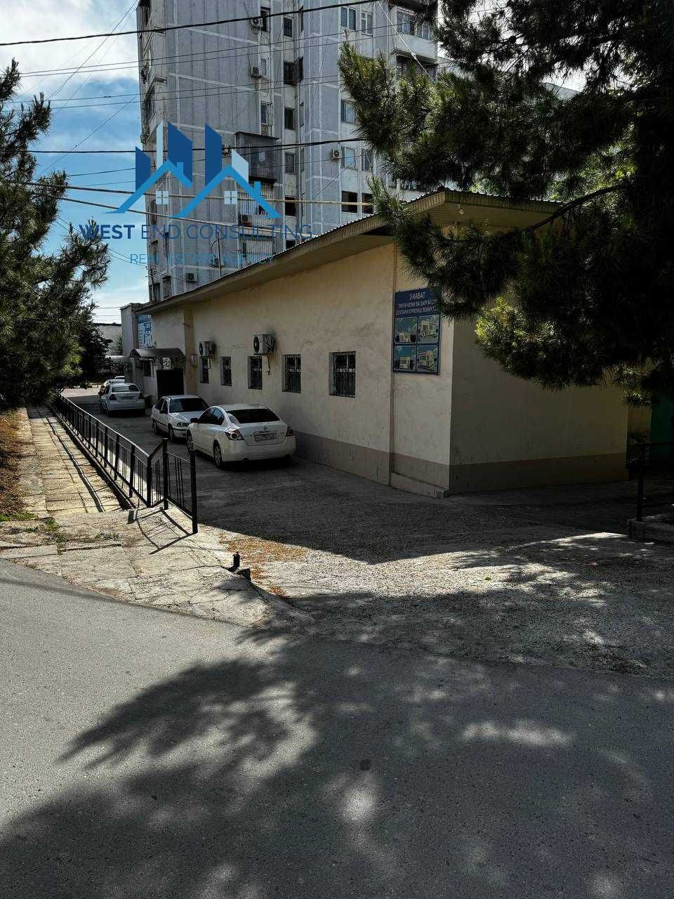 Продается коммерческое помещение 272 м2 по ул. Карасарой