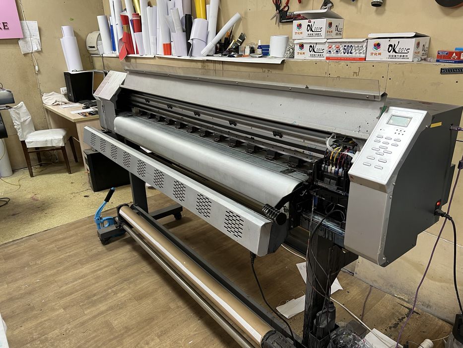 Продам широкоформатный принтер