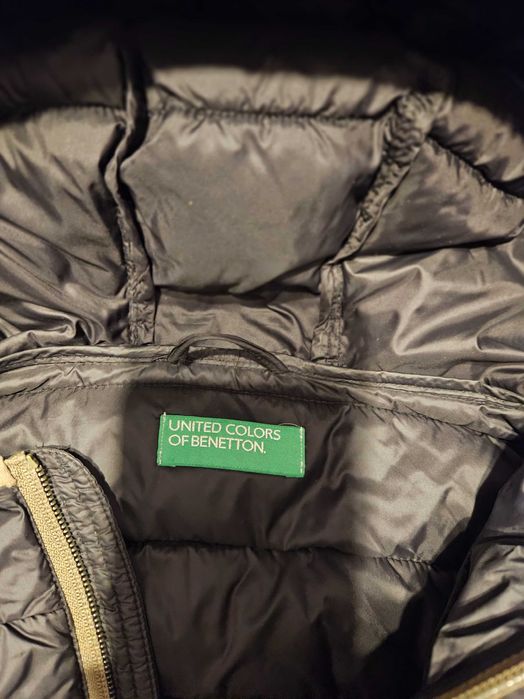 Детско яке за момче BENETTON.