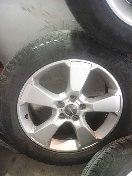 Джанти с гуми 5/115/18