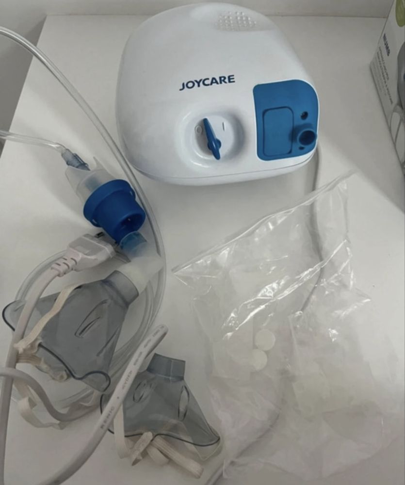 Aparat aerosol adulti si copii