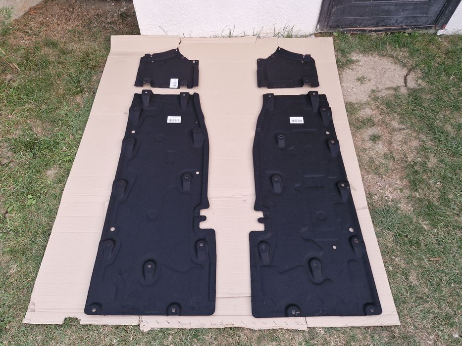 Scut Lateral stanga dreapta Audi A8 NOI 2010-2017