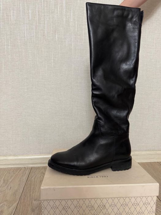 Сапоги женские кожанные