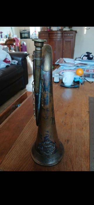 Стар месингов тромпет