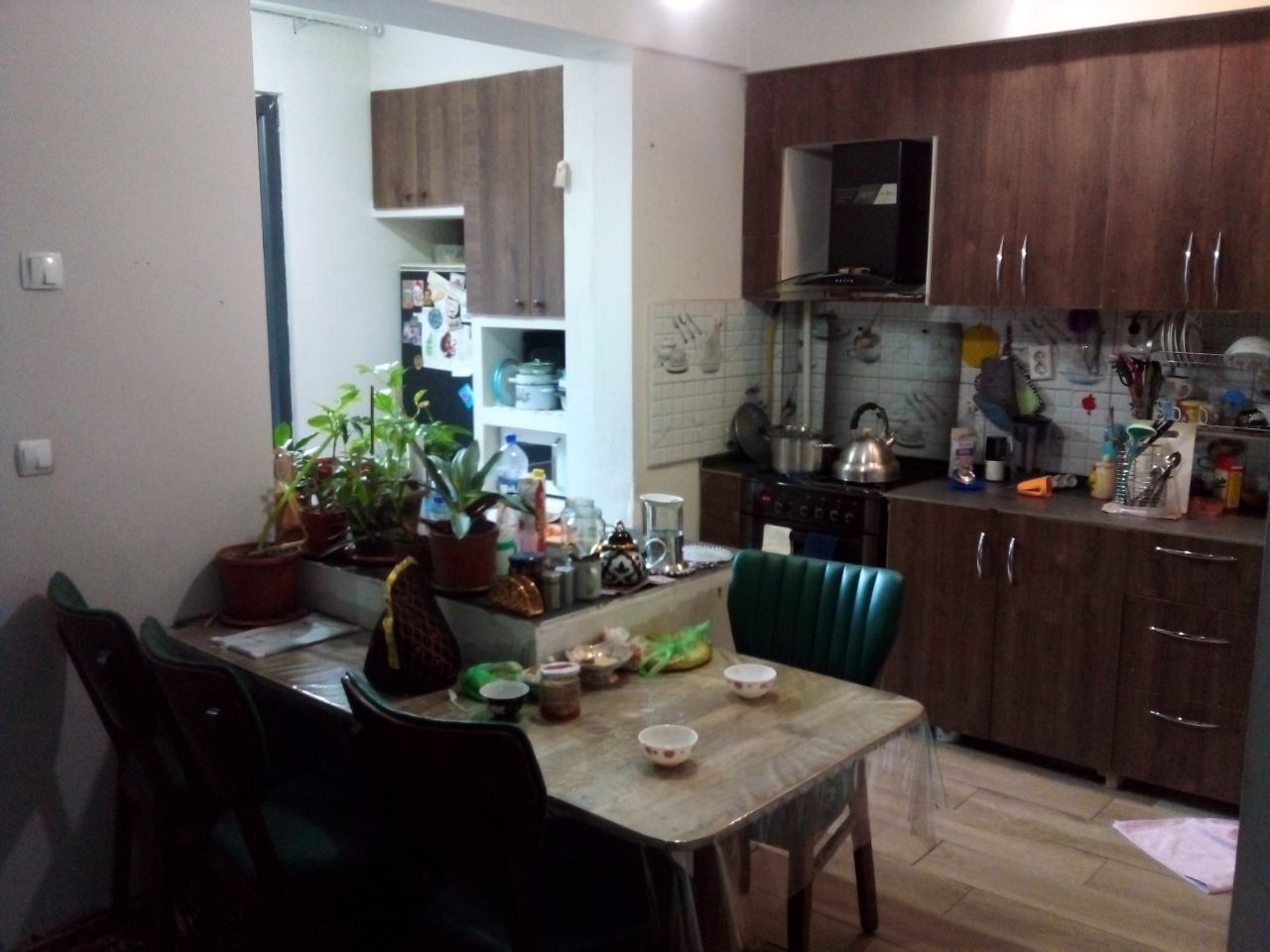 Дом продаётся,два этажа +подвал,уличный подвал.120кв.