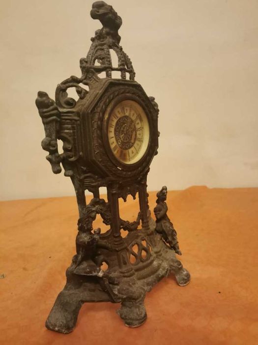 Ceas bronz       .