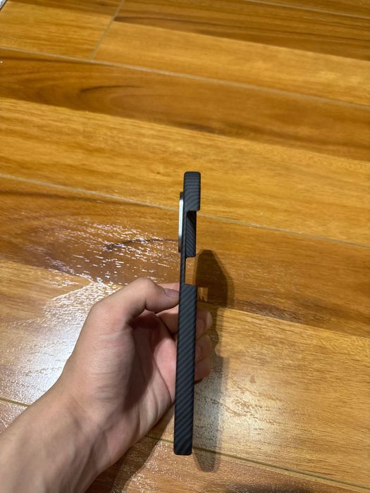 Чехлы от Pitaka для телефона Iphone 15 pro max