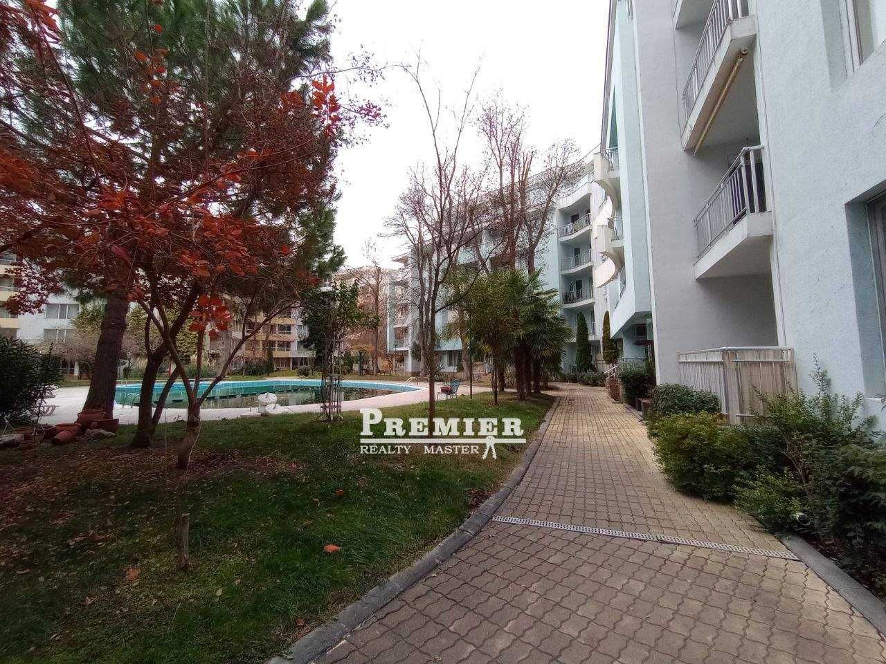 Продава се Двустаен апартамент в к.к. Слънчев бряг - 57 кв.м за 1211 €/кв.м - Снимка #3