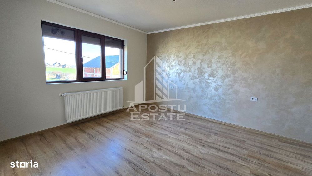 Casa spatioasa cu 7 camere si 3 bai, Giarmata