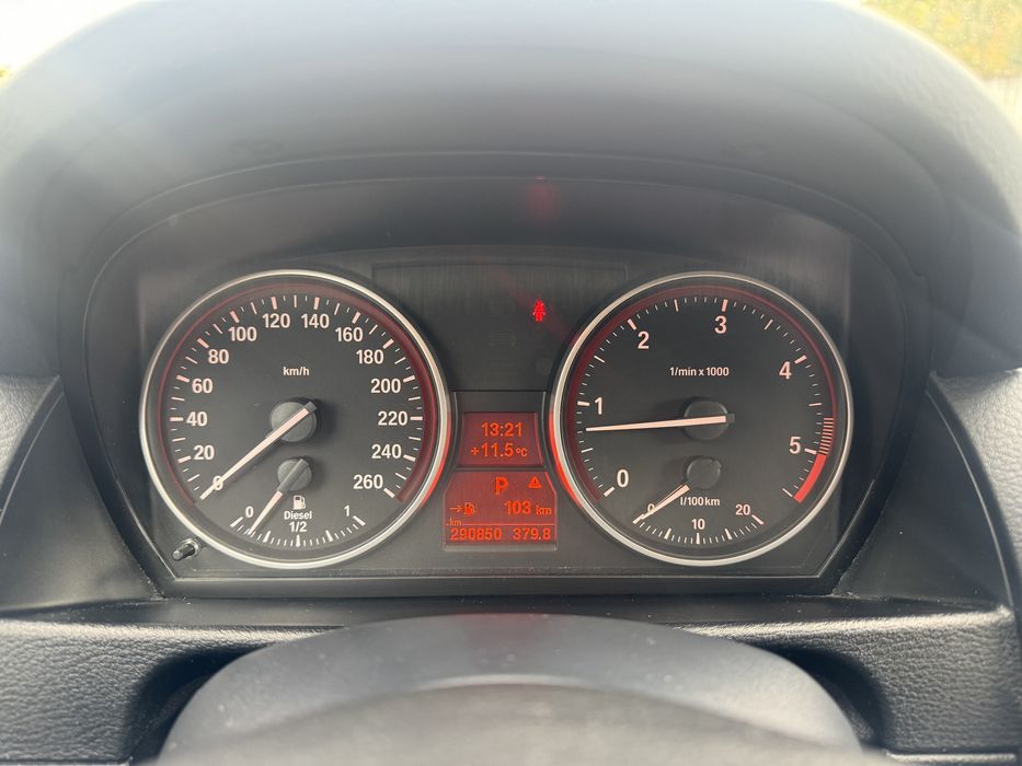 Bmw x1 2.0d xdrive automat 204cp