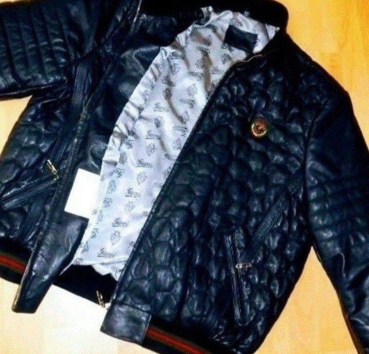 Geaca Gucci piele naturala 100%,logo metalic,import Italia