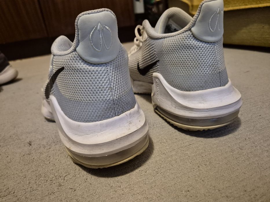 Баскетболни обувки Nike - 44.5 - 85 лв