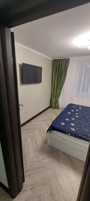 Oferim spre închiriere un apartament spațios și select cu 3 camere