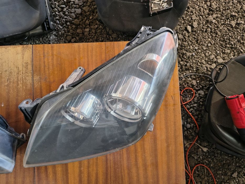 Фарове за Опел Астра Х