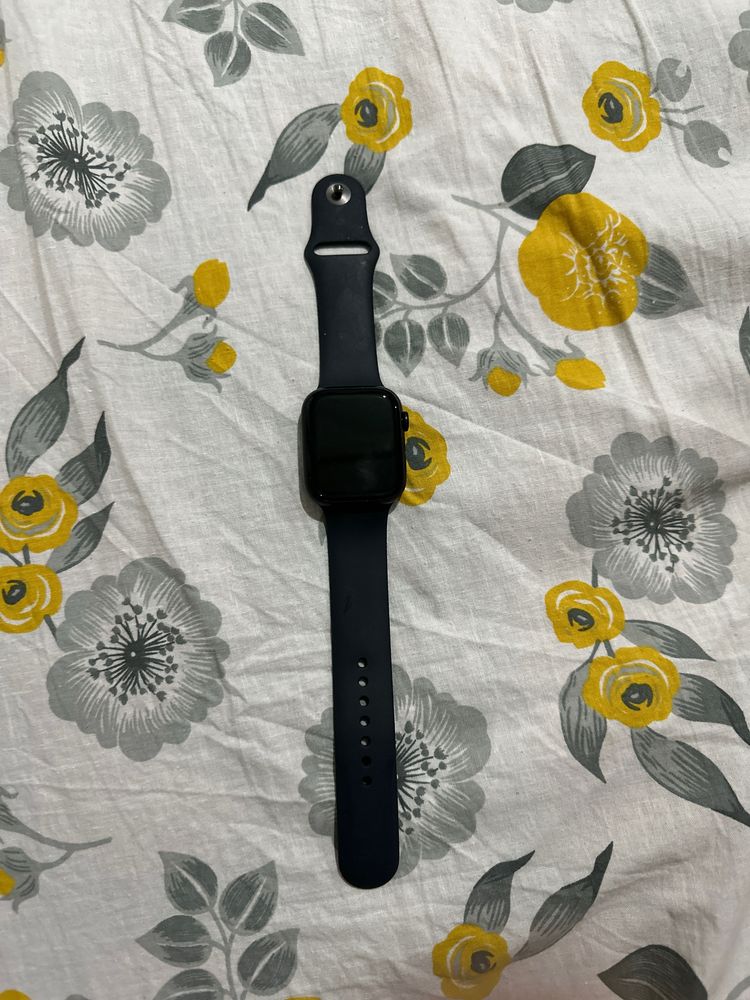 Apple watch 9 series.