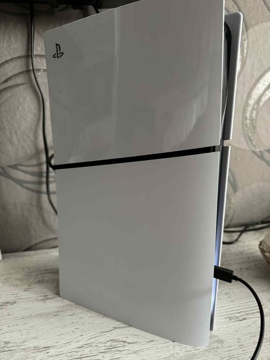 PlayStation 5 с две години гаранция