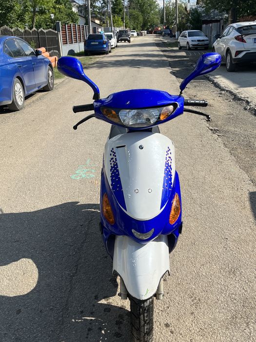 Vand scuter 49c