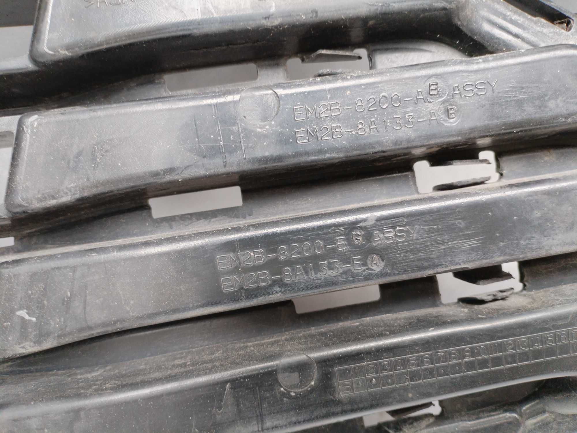 Грил решетка форд S-MAX Ford S-Max