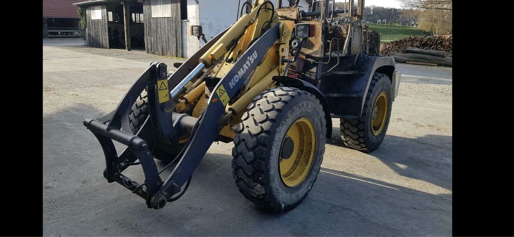 Dezmembrez vola,incarcator frontal Komatsu  WA 110