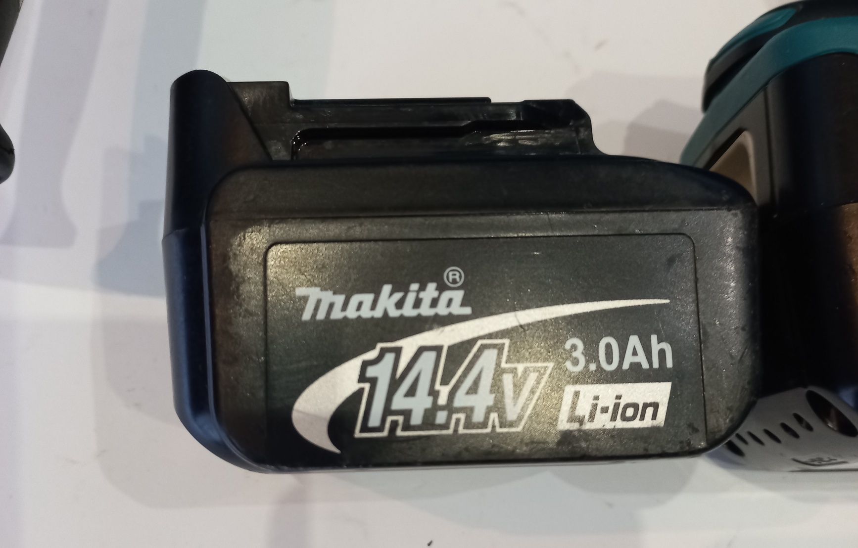 Перфоратор Акумулаторен Makita BHR162