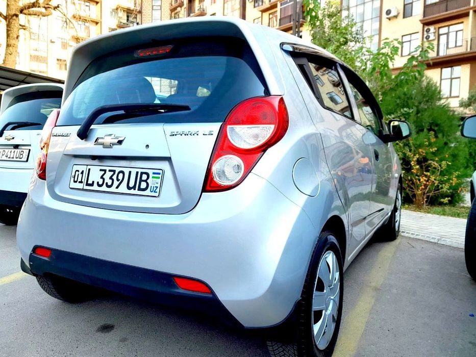 Аренда с выкупом свежий спарк 2015год Пробег 72 тыс