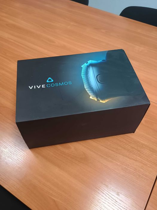 Vr очила htc cosmos