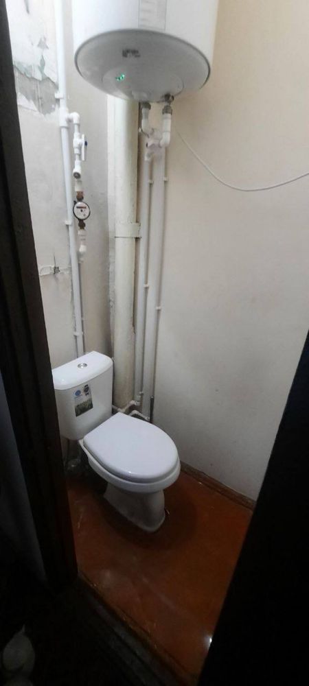 Срочно продаётся 2 ком в НИЖНЕМ  32 000 $