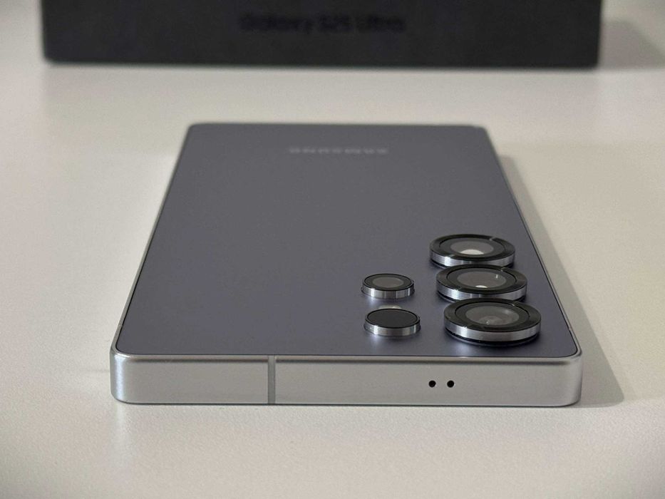 Бартер!24м.Гаранция! Galaxy S25 Ultra 512GB Titanium Silver Blue