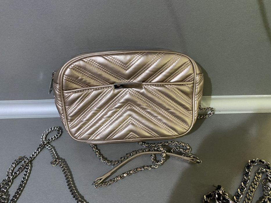 Pinko нова! оригинална с дълга дръжка, НАМАЛЕНИ ZARA чанти по 25лв.