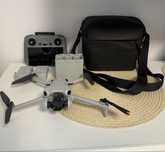 Drona DJI Mini 4 Pro Fly More Combo 3 Baterii Pachet Complet Ca Noua