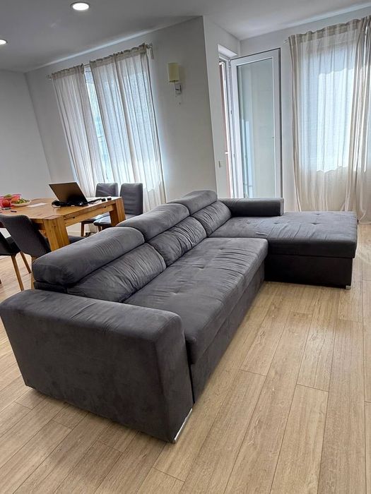 Разтегателен диван