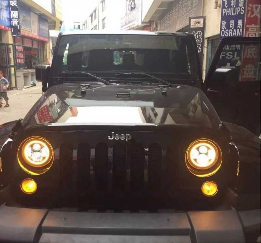 КТ LED Фарове 200W 7 Инч Фарове за Lada Niva Jeep Wrangler Cherokee KJ