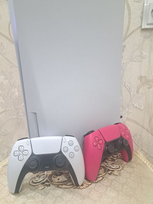 Playstation 5 +2 pulti