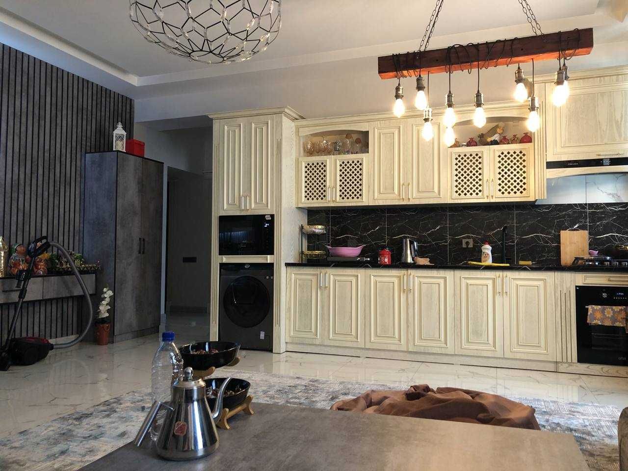 СРОЧНО !! Продается квартира в Яшнабаде 3/1/8 ( 88 кв/м ) Azia House