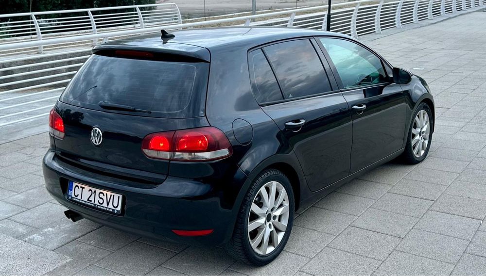 VW GOLF 6// 2.0 DIESEL//110 cai// piele alcantara
