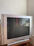 LG Телевизор 57х43см