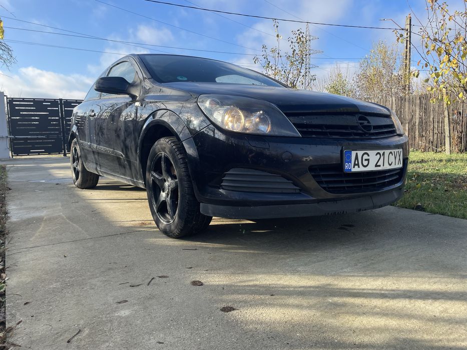Opel astra H GTC 1.4 90 CP