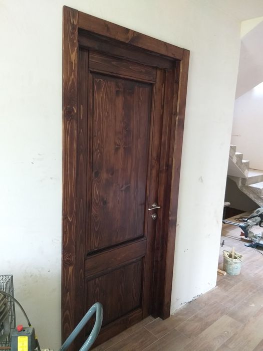 Usi de interior pe comanda