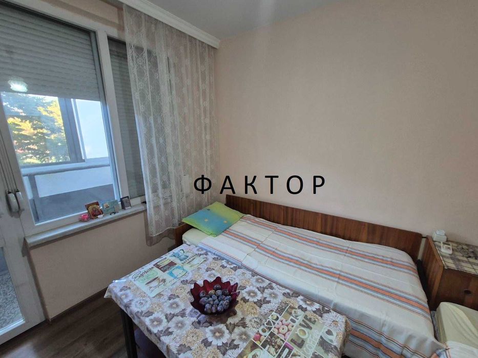 Продава се Четиристаен апартамент в Пловдив, Христо Смирненски - 130 кв.м за 1247 €/кв.м - Снимка #4