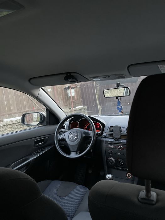 Mazda 3 Hatchback 2004 motor 1.4 benzina