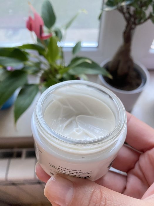 Изглаждащ и енергизиращ крем мимоза DR Renaud