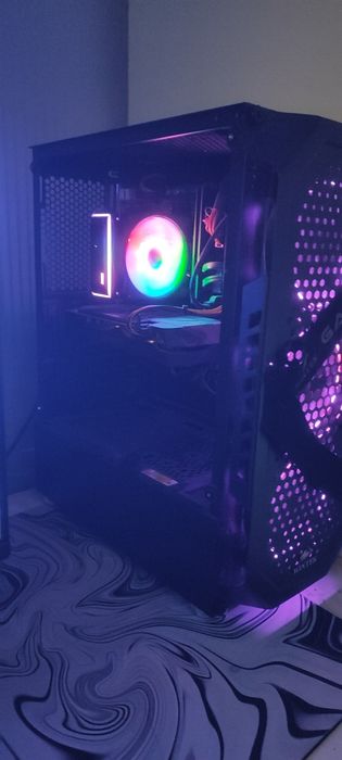 Настолный компютер