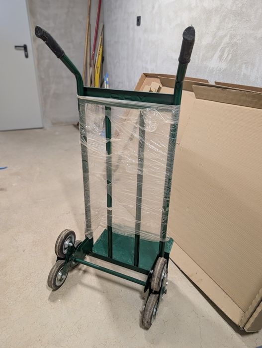 Количка за багаж, за стълби