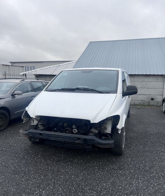 Pompa injectie A6420700201 Mercedes-Benz Vito W639