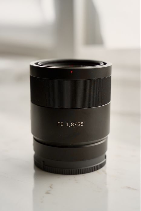Объектив Sony 55 mm 1.8