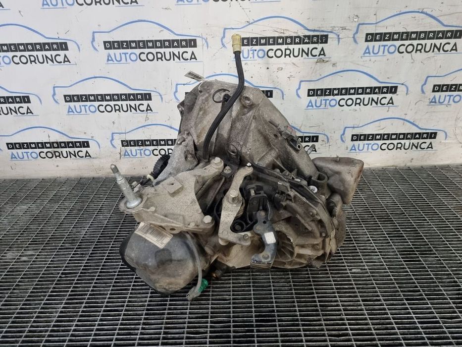 Cutie de viteze Renault Captur 1.5 DCI 2013 - 2017 90CP Manuala 5 Trepte Euro5 (1348) ...